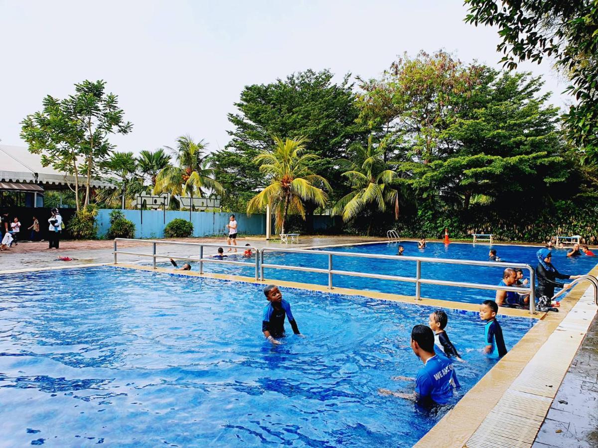 Melaka Top Largest Waterpark Resort - By Youbnb Homestay Melaka Kültér fotó