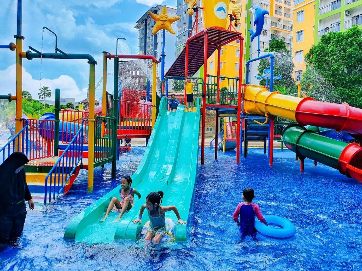 Melaka Top Largest Waterpark Resort - By Youbnb Homestay Melaka Kültér fotó