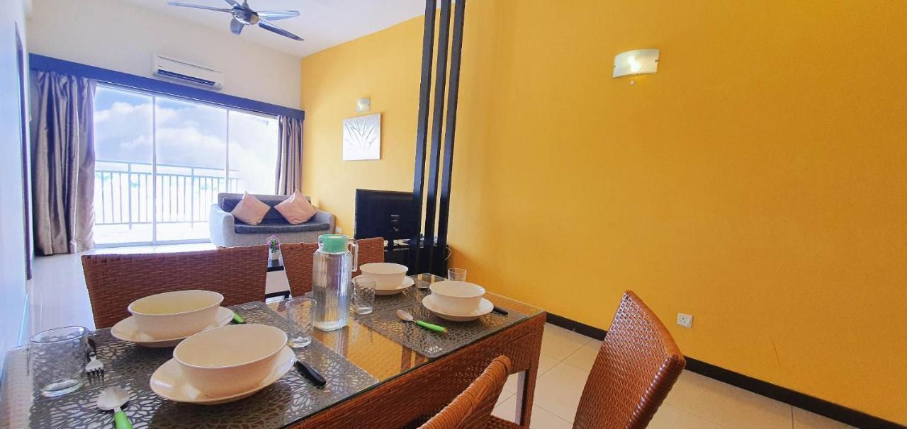 Melaka Top Largest Waterpark Resort - By Youbnb Homestay Melaka Kültér fotó